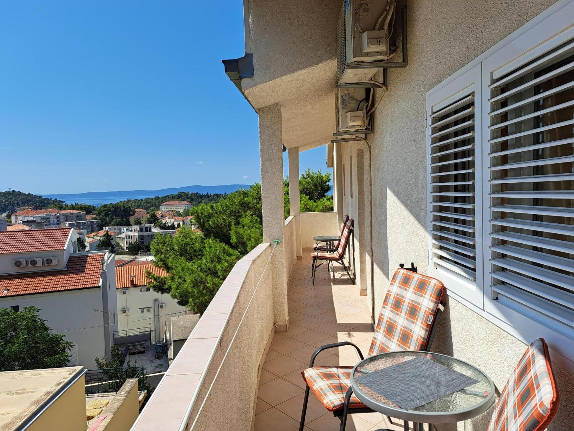 Apartmani R&B Radalj มาคาร์สกา ภายนอก รูปภาพ