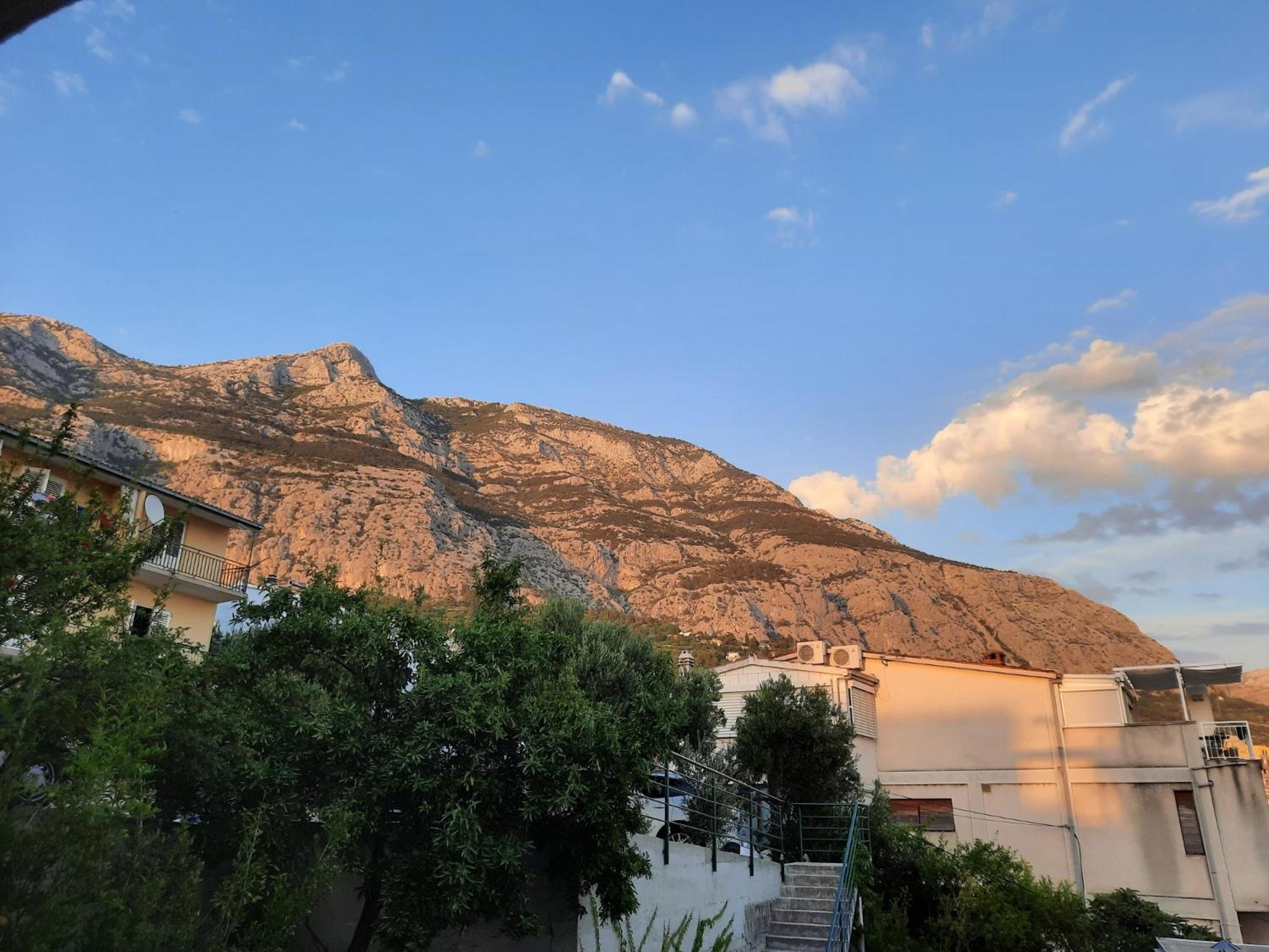 Apartmani R&B Radalj มาคาร์สกา ห้อง รูปภาพ
