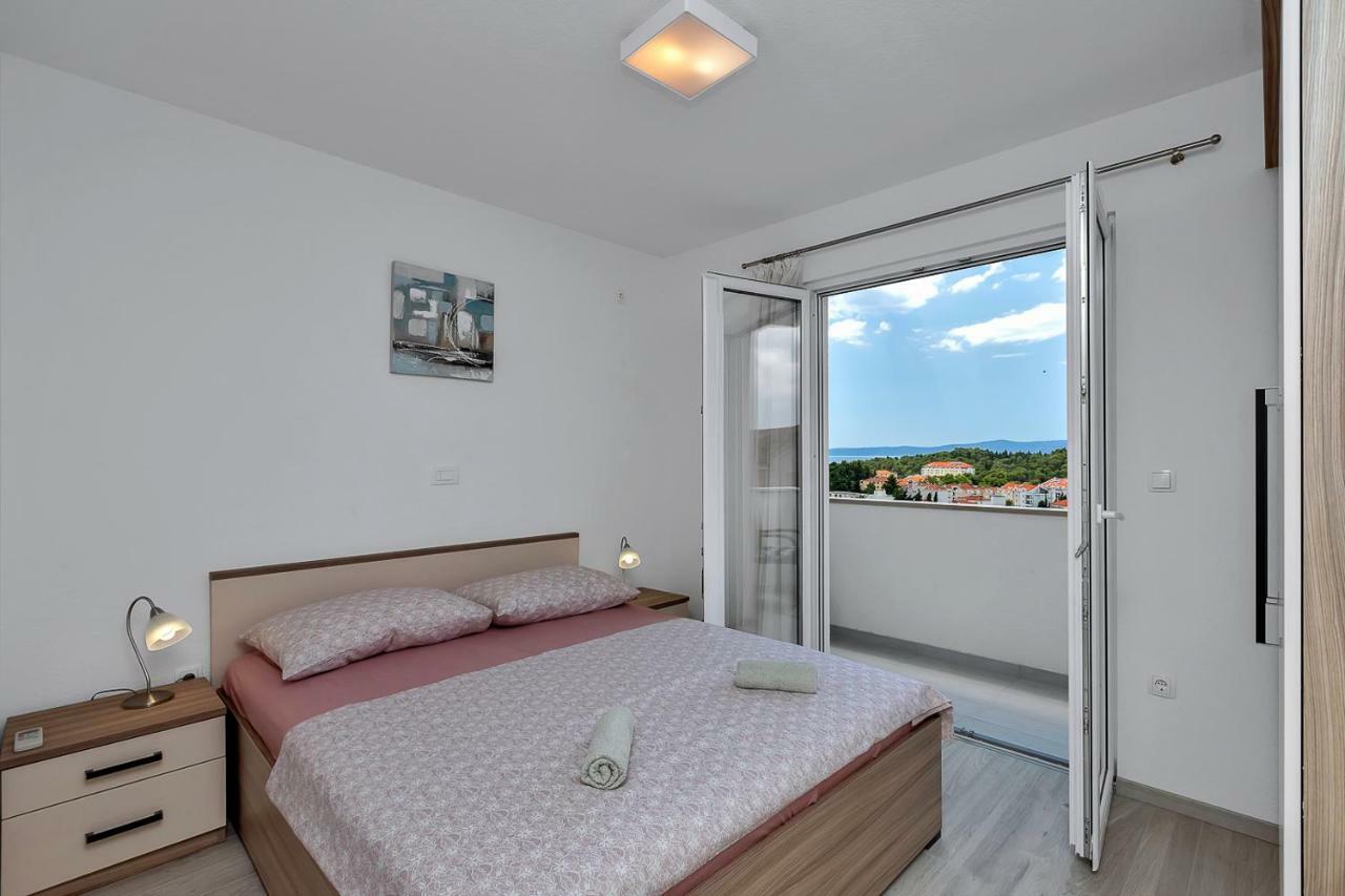 Apartmani R&B Radalj มาคาร์สกา ภายนอก รูปภาพ
